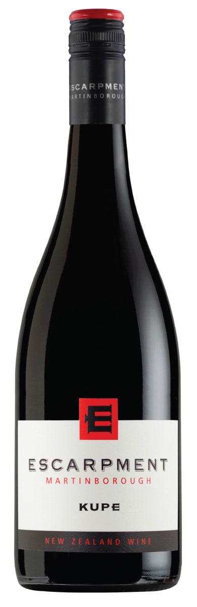 Escarpment Kupe Pinot Noir 2020  Front Bottle Shot